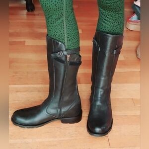 Dr. Martens mid calf Pebbled Leather black moto boots M7/ W/8-8.5